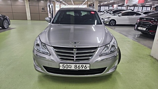HYUNDAI GENESIS 2011