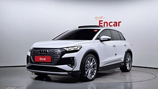 AUDI Q4 E-TRON F4  45 Premium 2025