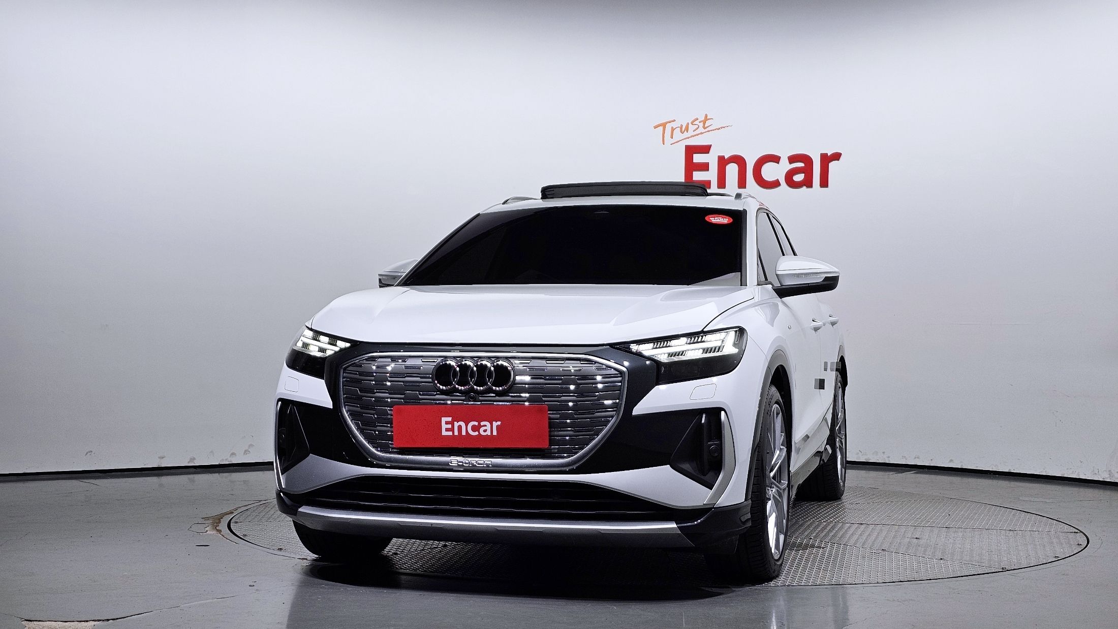 AUDI Q4 E-TRON F4 2025