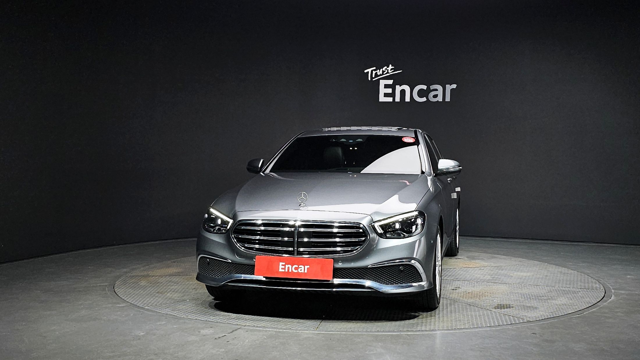 MERCEDES BENZ E-CLASS W213 2021