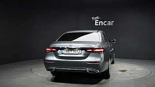 MERCEDES BENZ E-CLASS W213 2021