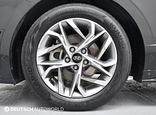 HYUNDAI SONATA DN8 2021