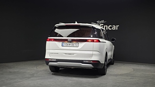 KIA CARNIVAL 2021