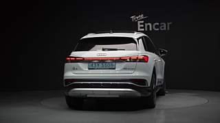 AUDI Q4 E-TRON F4 2022