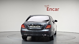 MERCEDES BENZ E-CLASS W213 2017