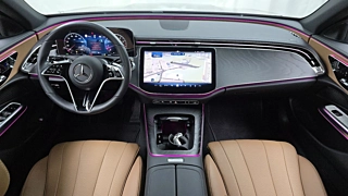 MERCEDES BENZ E-CLASS W214  E200 Avantgarde 2024