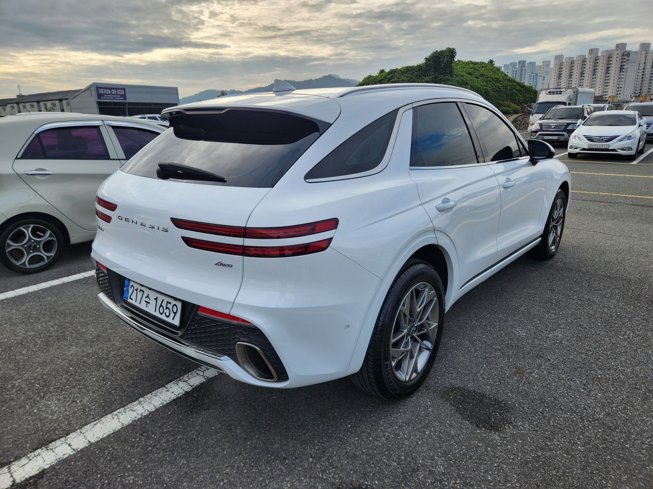 GENESIS GV70 2021