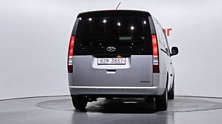 HYUNDAI STARIA 2021