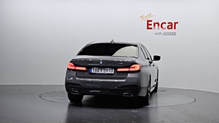 BMW 5-SERIES G30 2022