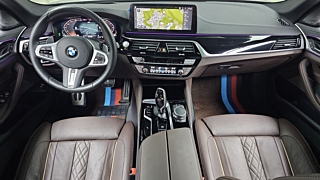 BMW 5-SERIES G30 2022
