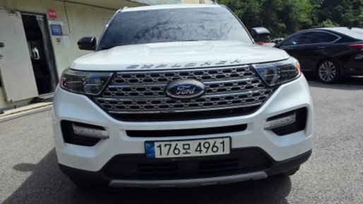 FORD EXPLORER 2021