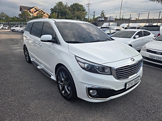 KIA CARNIVAL 2016