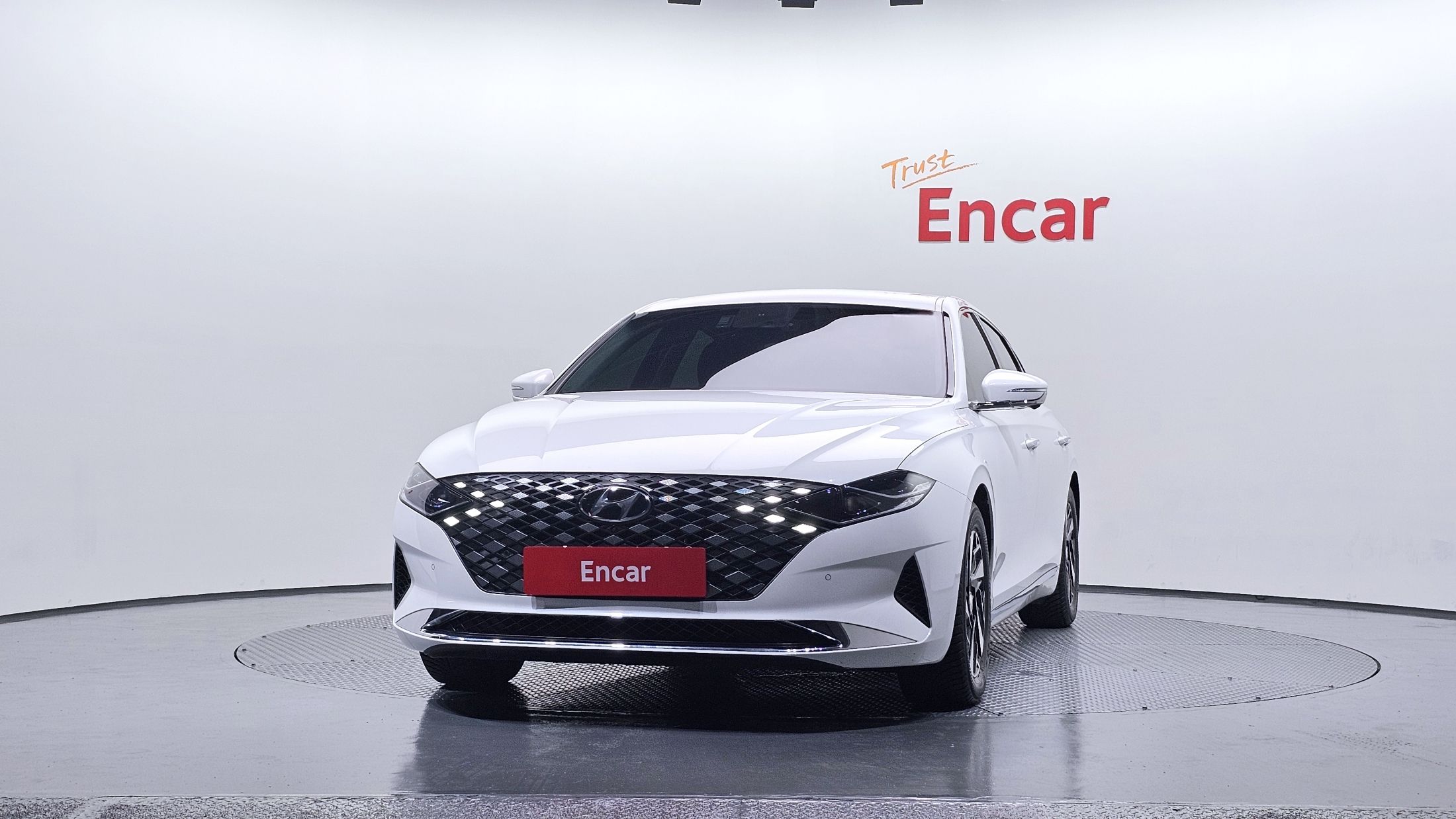 HYUNDAI GRANDEUR IG HYBRID 2020