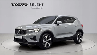 VOLVO XC40  B4  &#51 2024