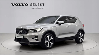 VOLVO XC40  B4 2024