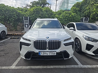 BMW X7 G07 2024