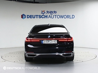 BMW 7-SERIES G11 2021