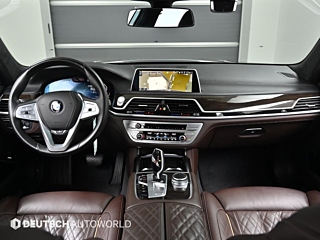 BMW 7-SERIES G11 2021