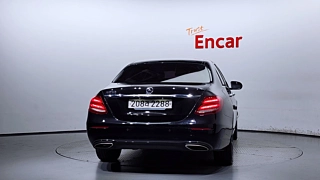 MERCEDES BENZ E-CLASS W213 2020