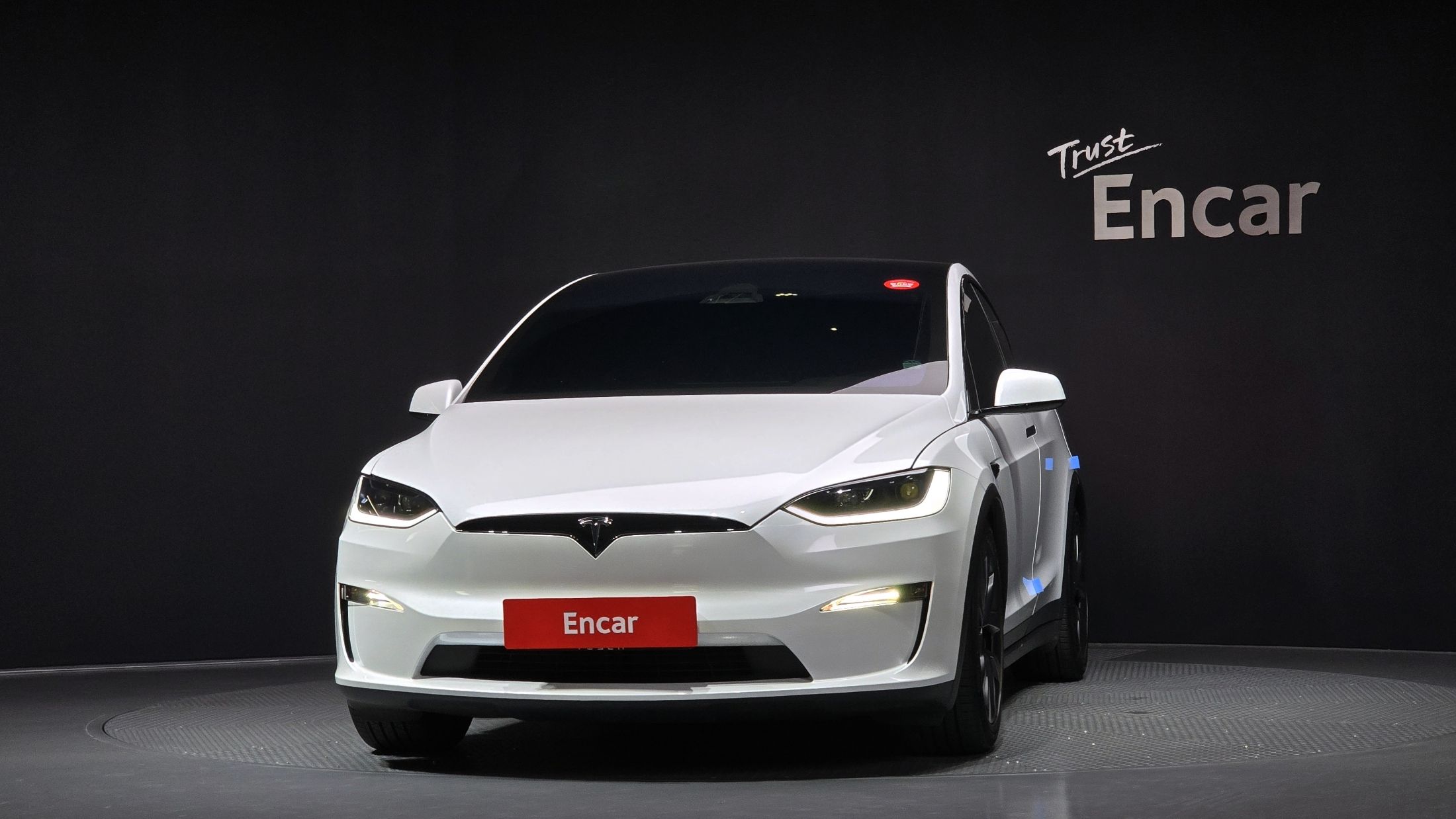 TESLA MODEL X 2024