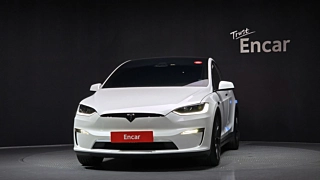 TESLA MODEL X 2024