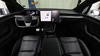 TESLA MODEL X 2024