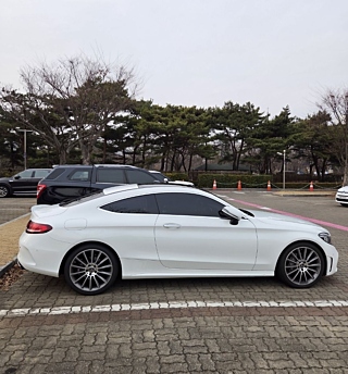 MERCEDES BENZ C-CLASS W205 2023