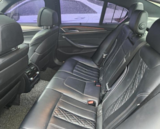 BMW 5-SERIES G30 2017
