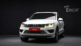 VOLKSWAGEN TOUAREG 2016
