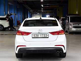 HYUNDAI AVANTE AD 2017