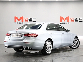 MERCEDES BENZ E-CLASS W213 2021