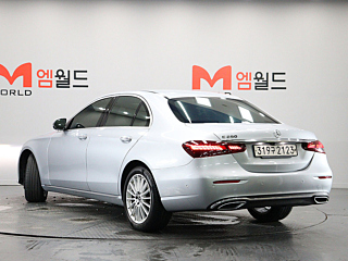 MERCEDES BENZ E-CLASS W213 2021