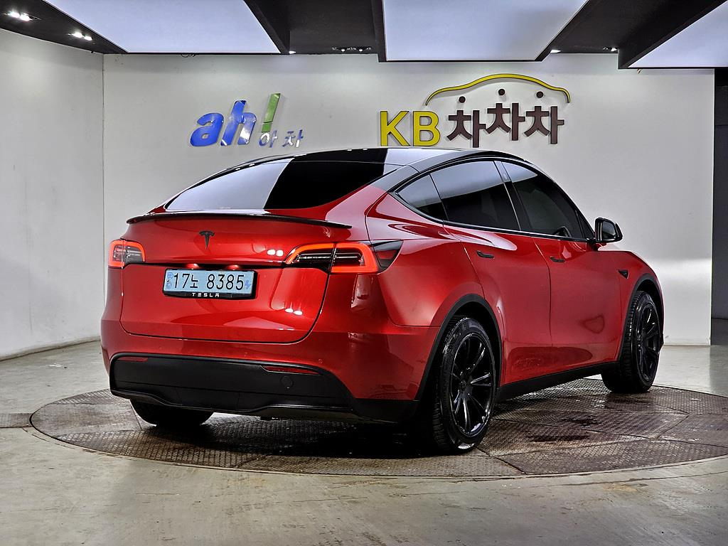 TESLA MODEL Y 2021