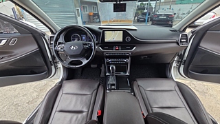 HYUNDAI GRANDEUR IG 2017