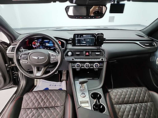 GENESIS G70 2019