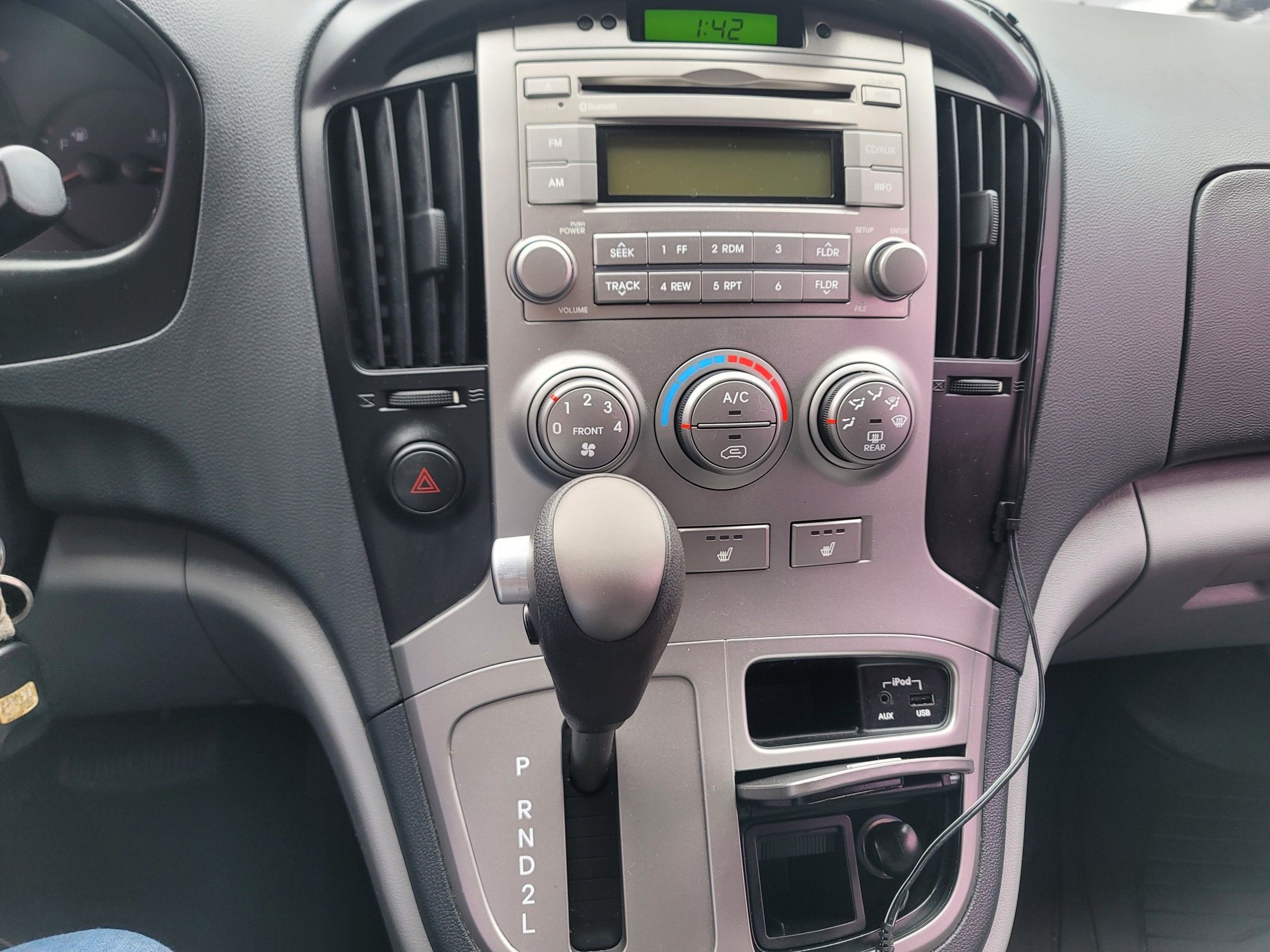 HYUNDAI STAREX GRAND 2013