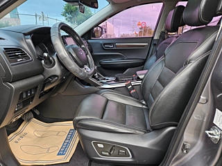 SAMSUNG QM6 2019