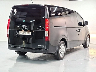 HYUNDAI STARIA 2022