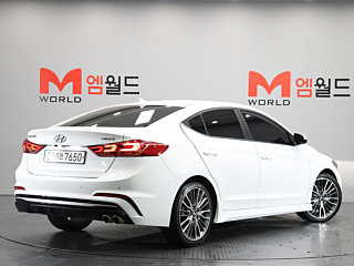 HYUNDAI AVANTE AD 2016