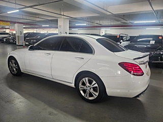 MERCEDES BENZ C-CLASS W205 2017