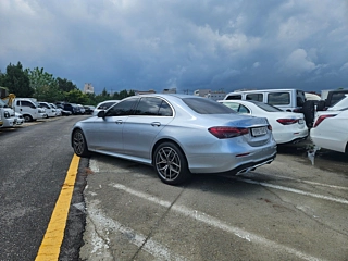 MERCEDES BENZ E-CLASS W213 2022