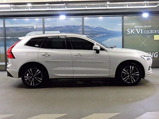 VOLVO XC60 2019