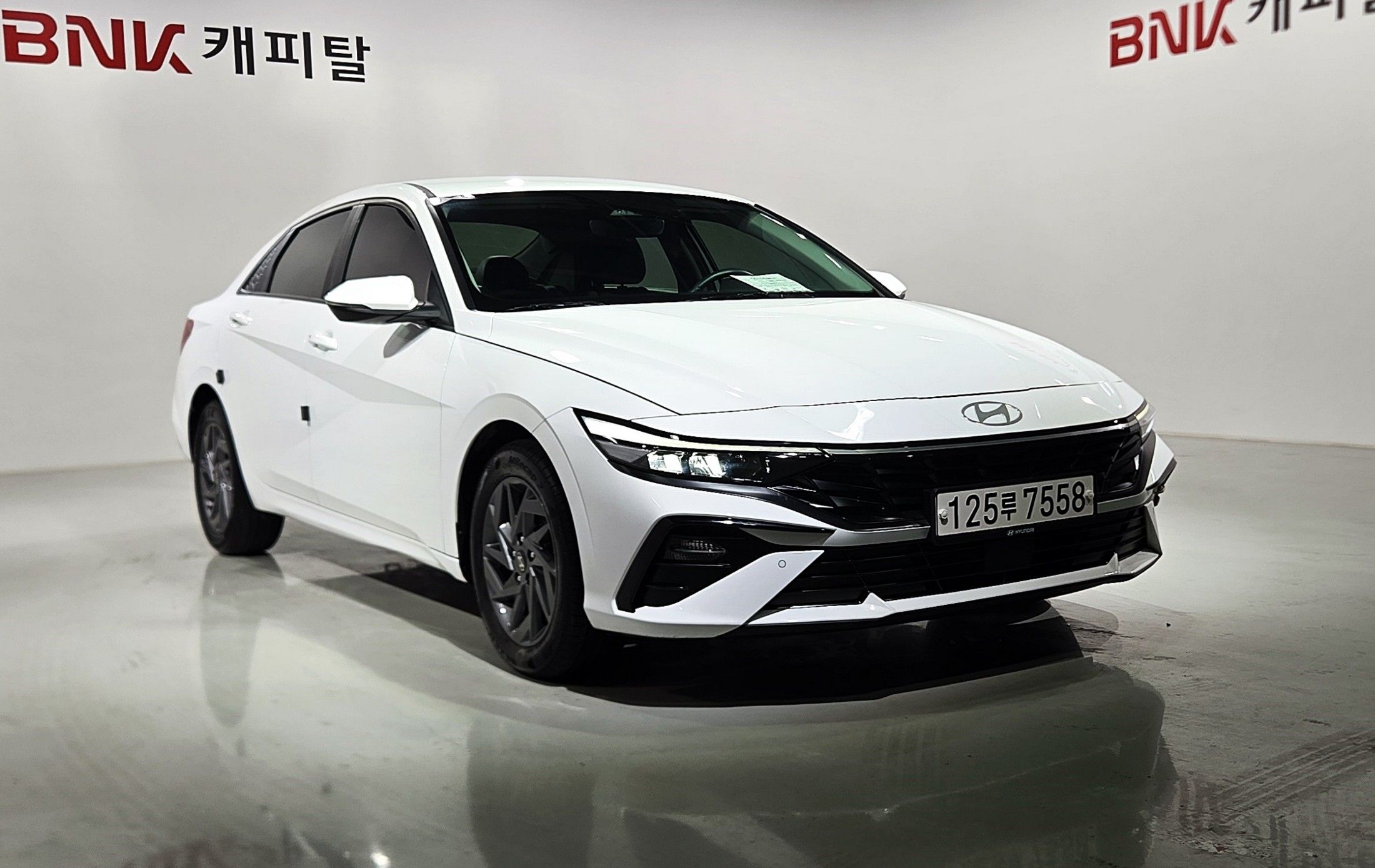 HYUNDAI AVANTE CN7 2023