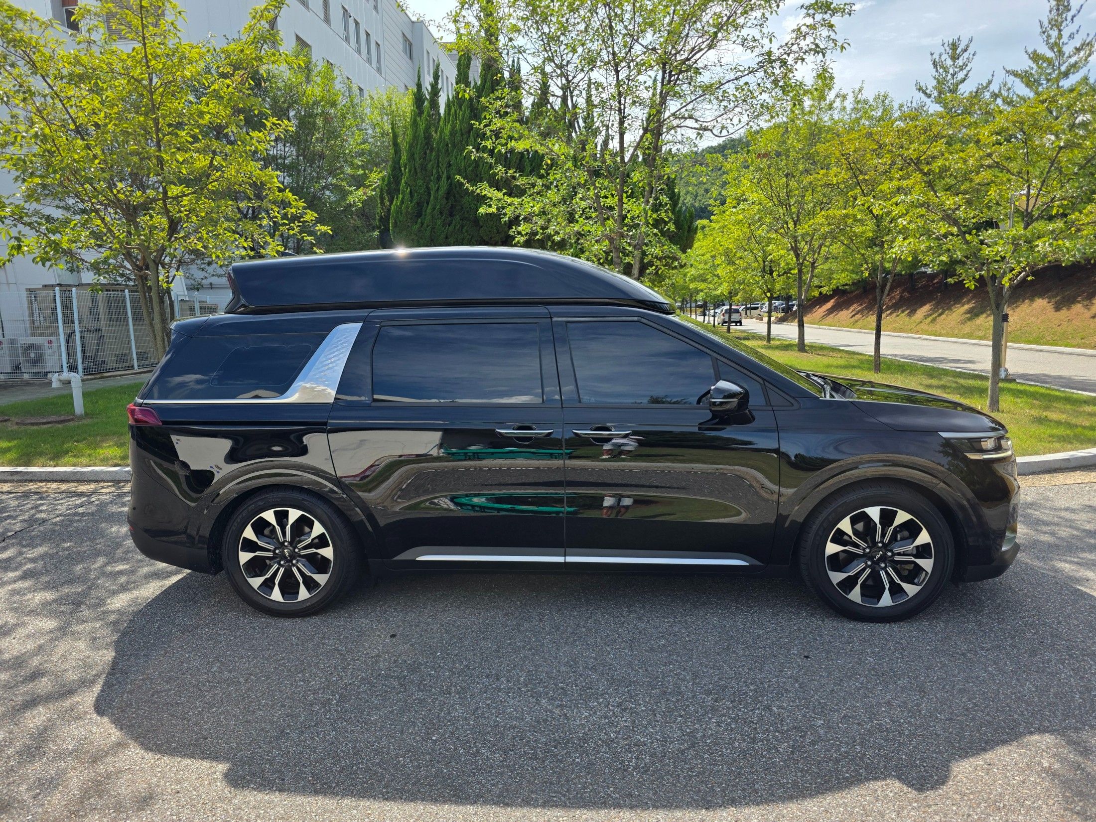 KIA CARNIVAL 2022