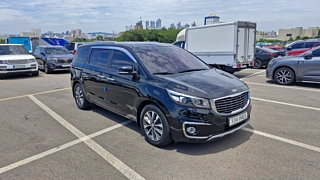 KIA CARNIVAL 2016