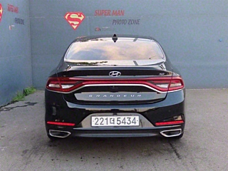 HYUNDAI GRANDEUR IG 2017