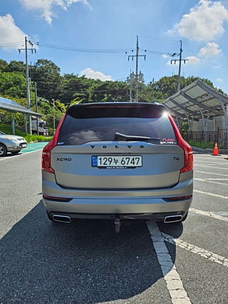 VOLVO XC90 2017