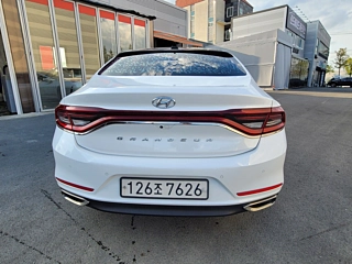 HYUNDAI GRANDEUR IG 2018