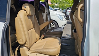 KIA CARNIVAL 2017