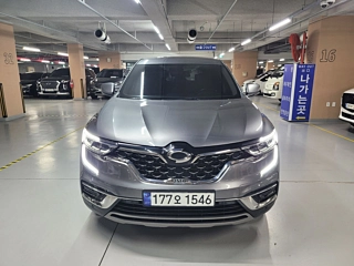 SAMSUNG QM6 2021